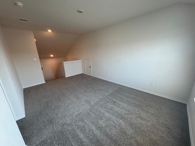 Building Photo - 109 Labein Ave