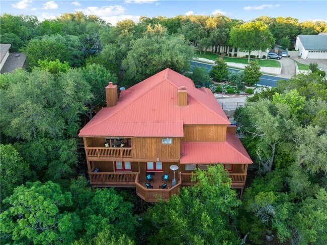 Building Photo - 10108 Talleyran Dr
