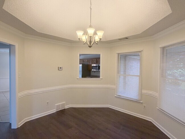 Building Photo - 7472 Hedgington Dr