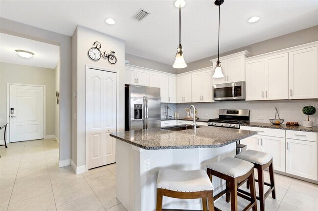 Building Photo - 6343 Positano Ct
