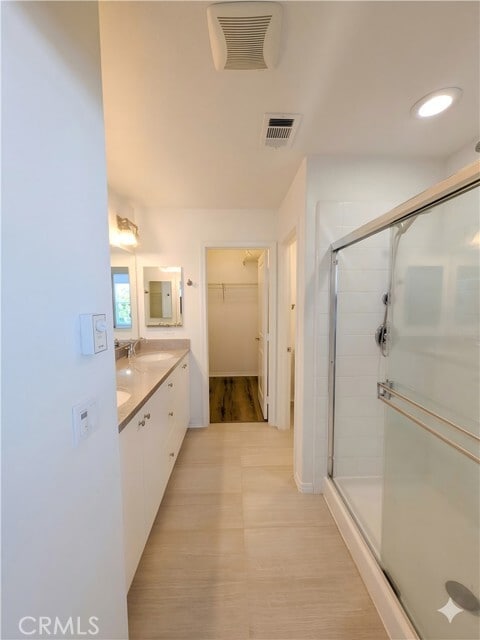 Building Photo - 17553 Water Garden Ct