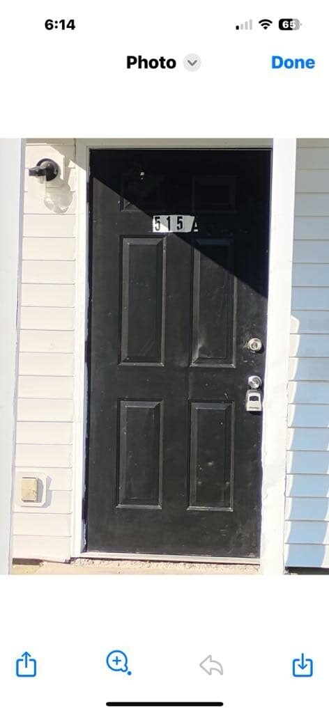 Primary Photo - Single Family Standridge manor