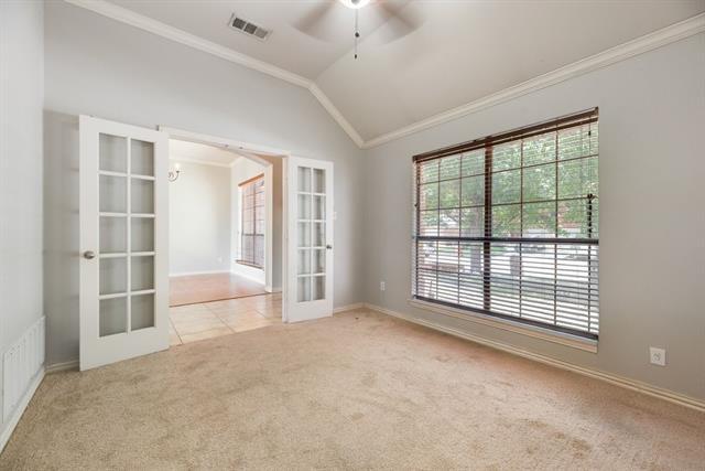 Building Photo - 2517 Indian Hills Dr