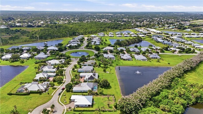 Building Photo - 108 Snowy Egret Way