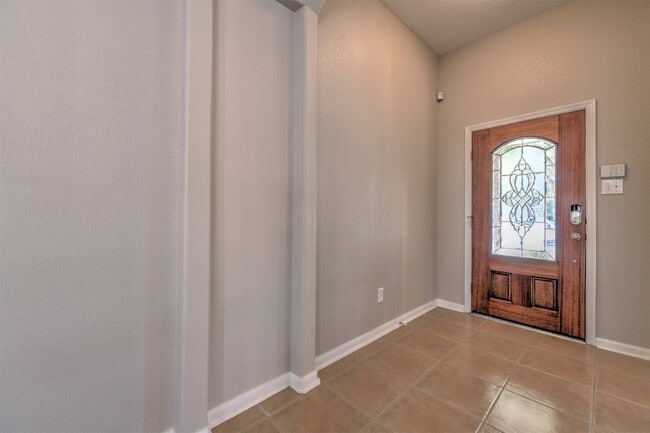 Building Photo - 17106 Tupelo Garden Cir