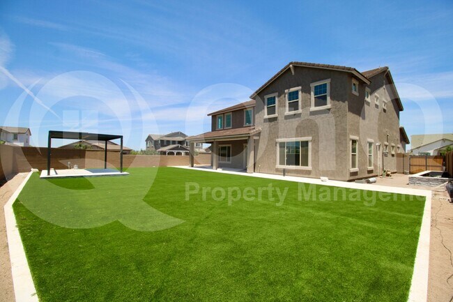 Building Photo - 19031 E Braeburn Ln