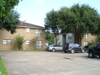 Primary Photo - Briarwood Apartments