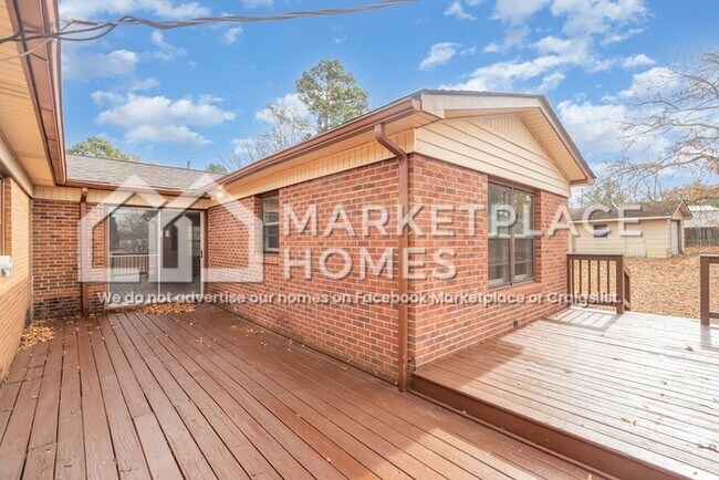 Building Photo - 33991 SC-9