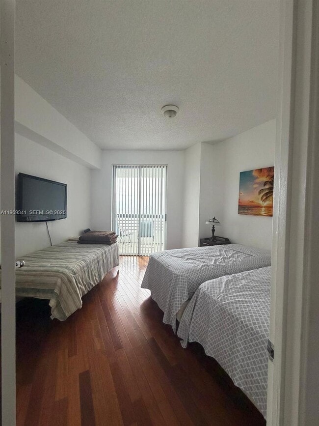 Building Photo - 3400 NE 192 St