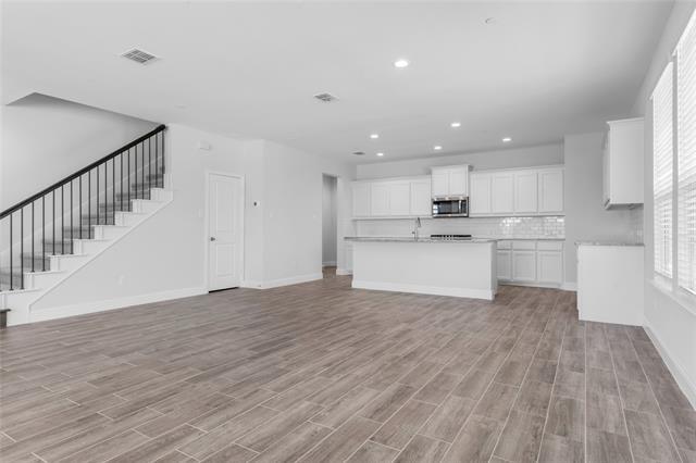 Building Photo - 6813 Andrew Dr