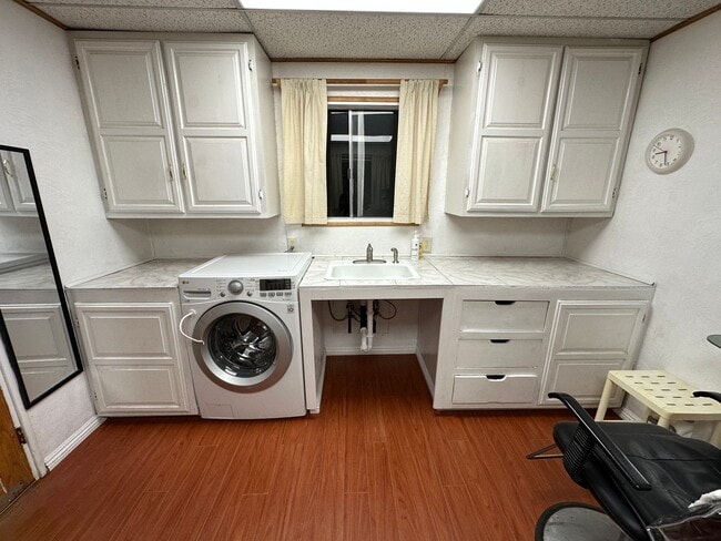 Building Photo - Beautifully remodeled 1-bed 1-bath centrally located in Artesia, CA