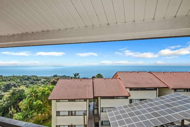 Building Photo - Modern 2 Bedroom 2 Bathroom Ocean View Con...