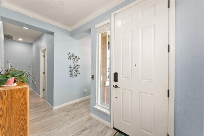 Building Photo - 9363 Wild Lilac Cir