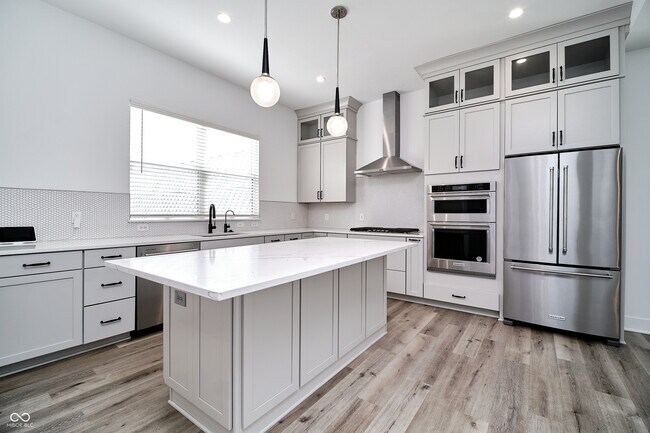 Building Photo - 519 Fulton St