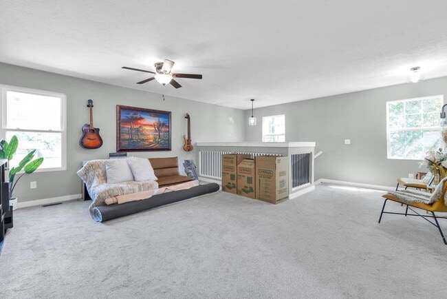 Building Photo - 1945 Woodcrest Rd