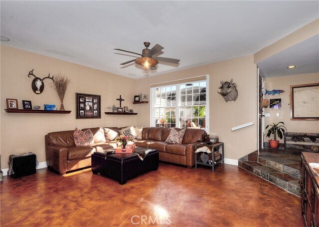 Building Photo - 4022 Calle Marlena