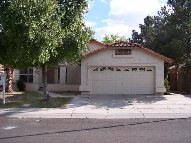 Building Photo - 741 W Hackamore St