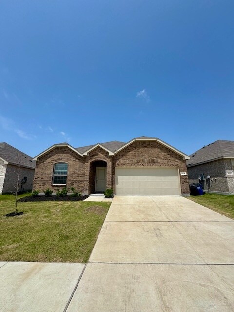 Primary Photo - 5036 Waterway Dr