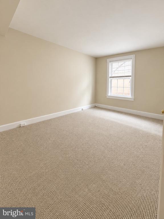 Building Photo - 209 Hanover St