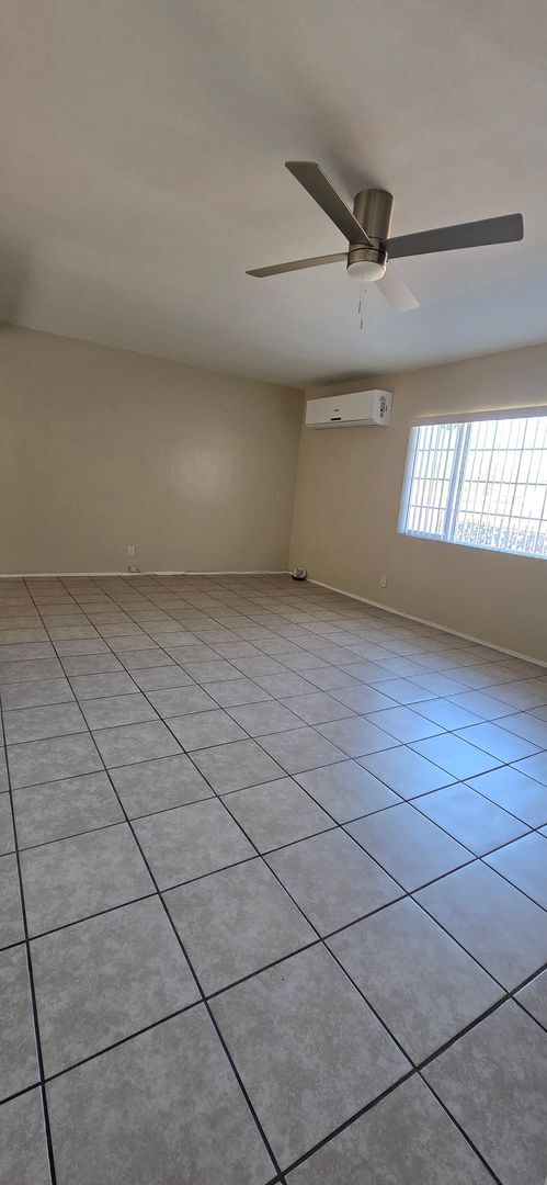Building Photo - Highland Home with Large Fenced Yard