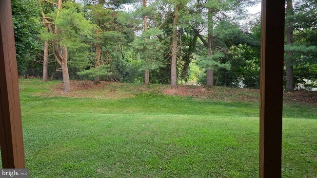 Building Photo - 13 Wellspring Cir
