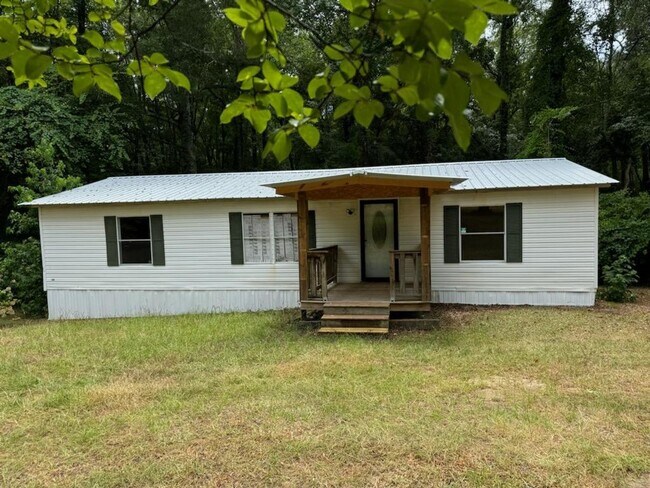 Building Photo - 919 Louis Rd