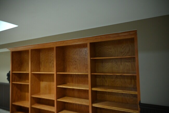 Building Photo - 1254 Chicory Ln