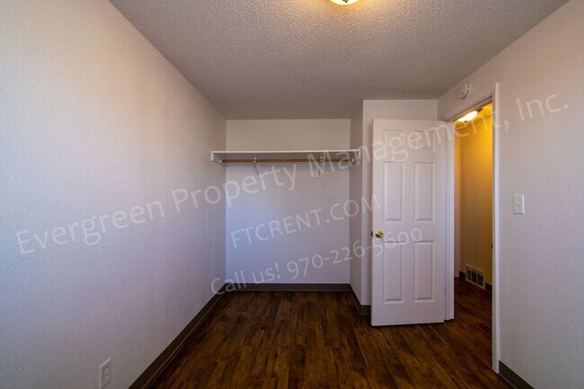 Building Photo - 4912 S Iowa Ave