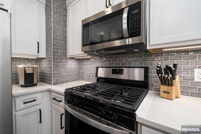 Building Photo - 141 Park Ave