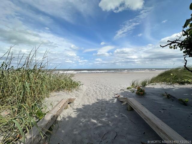 Building Photo - 226 Seabreeze Cir