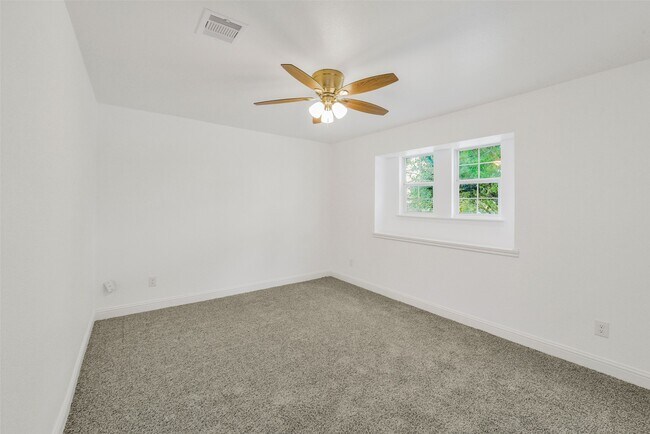 Building Photo - 10715 Nobility Dr