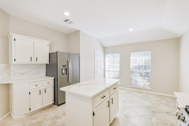 Building Photo - 26845 Iron Manor Ln