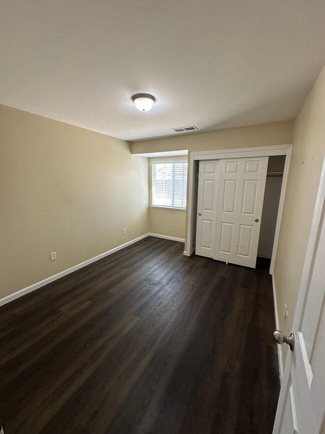 Building Photo - Beautiful Home in Sanger