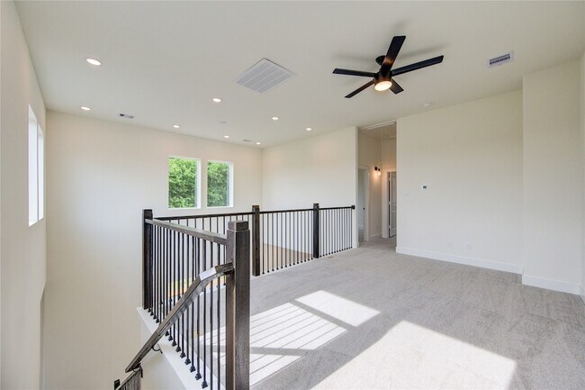 Building Photo - 4336 Avron Dr