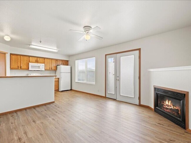 Building Photo - 6305 Chapel Hill Blvd