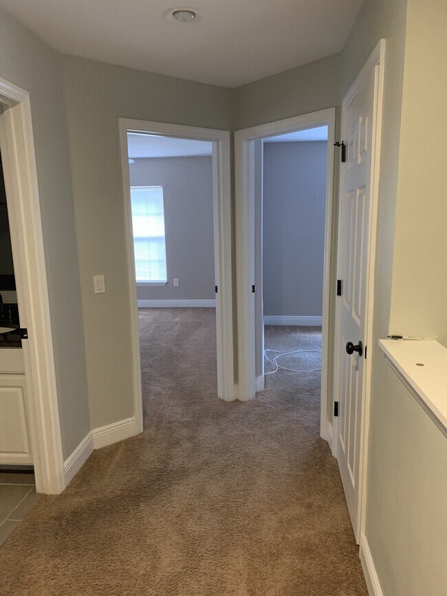 Building Photo - 3129 Santorini Ct