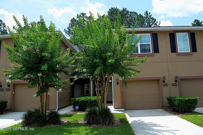 Primary Photo - 3630 Creswick Cir