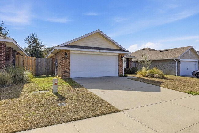 Building Photo - Newer Home in Alachua's Savannah Station