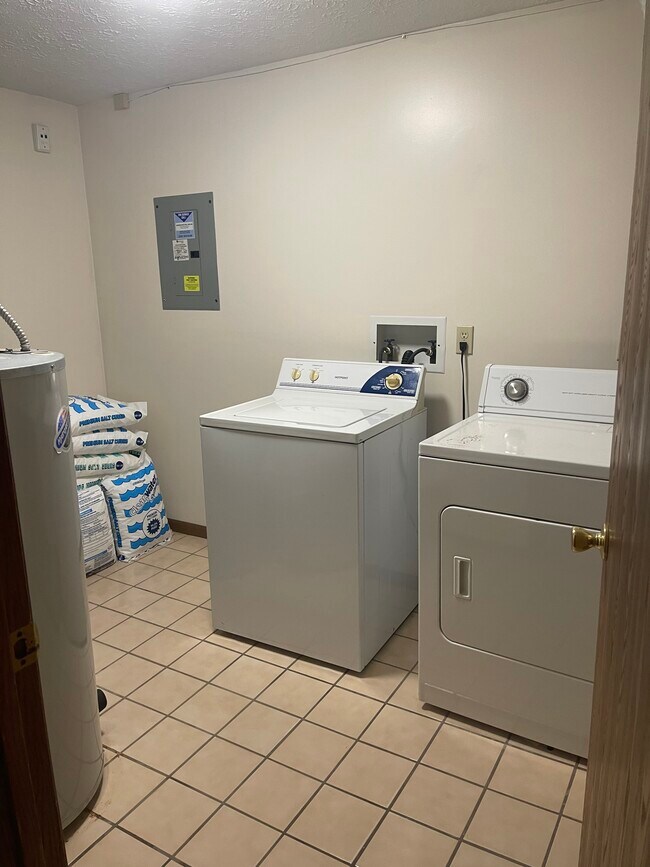 4758 Sunnybrook Rd 4758 Sunnybrook Rd Kent OH 44240 Apartment Finder