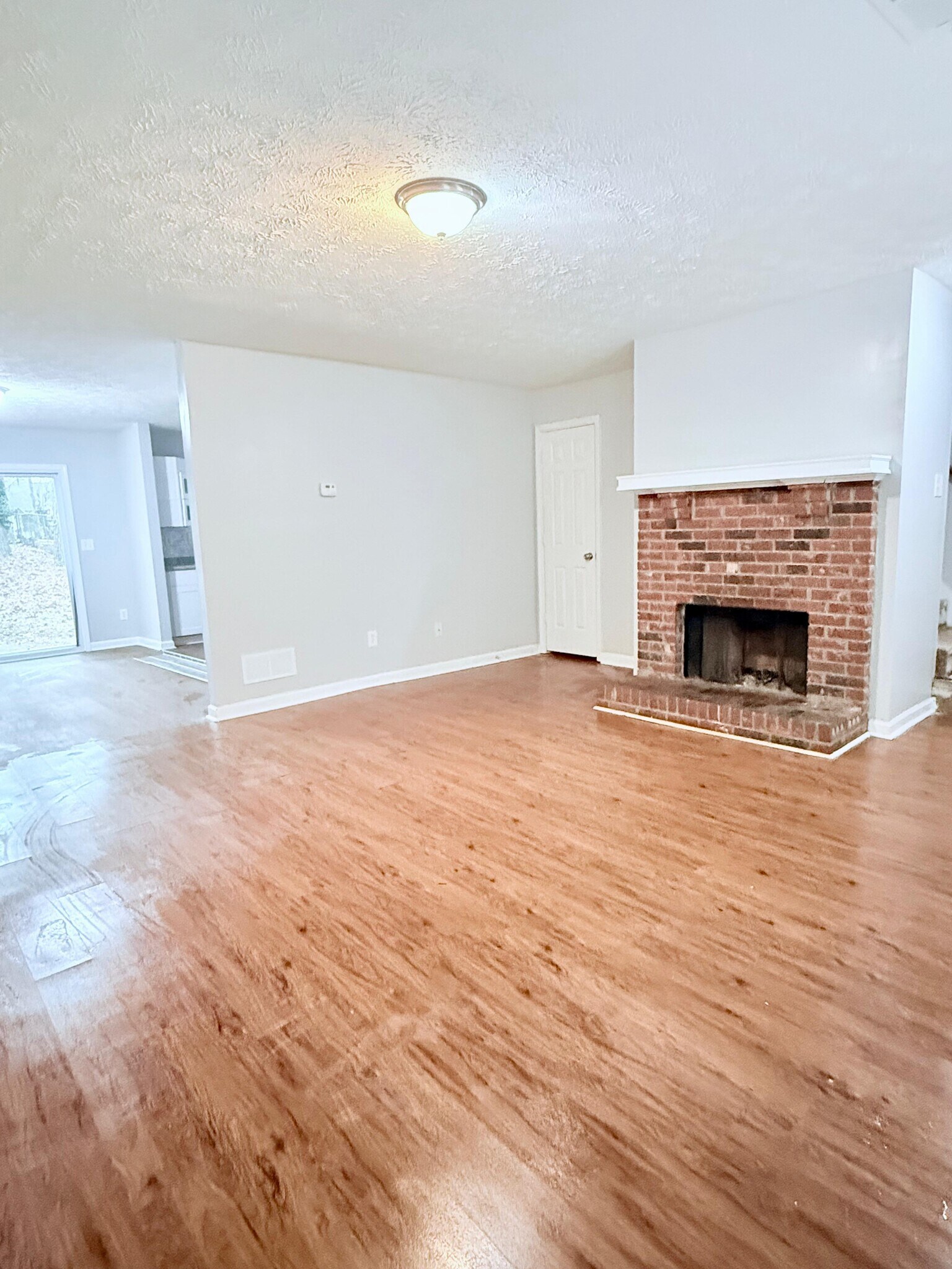 Building Photo - 280 Timber Creek Ln SW