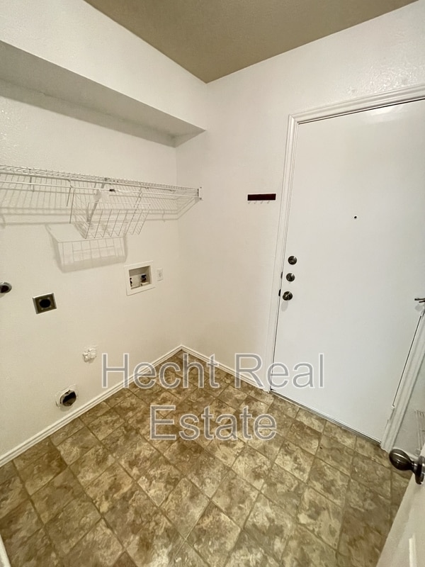 Building Photo - 2510 Wilma Rudolph Rd