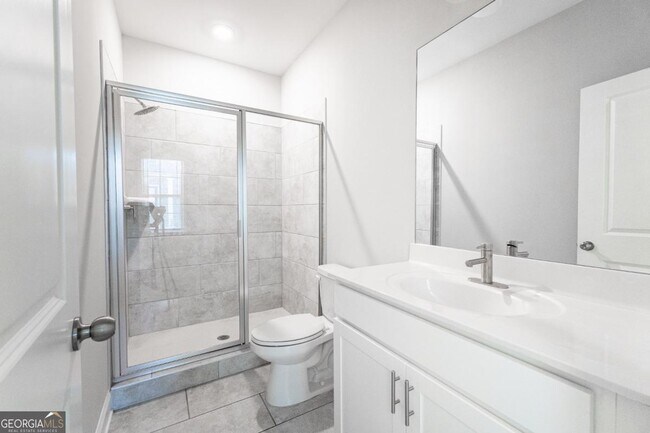 Building Photo - 5051 Pinckney Ln