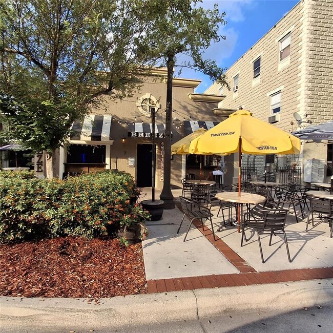 Building Photo - 117 S Clyde Ave