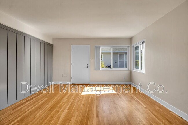 Building Photo - 4521 3rd St