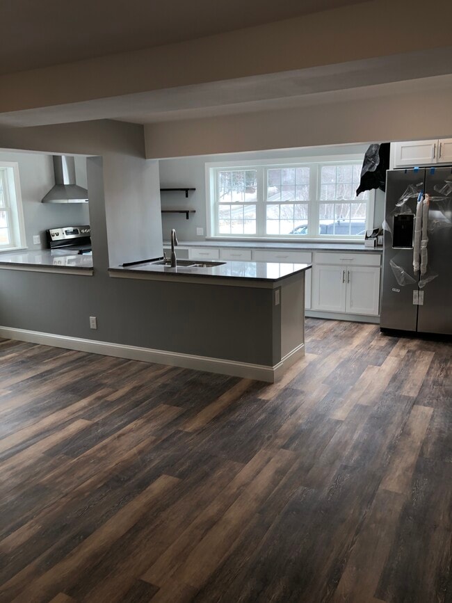 Building Photo - Dana Place