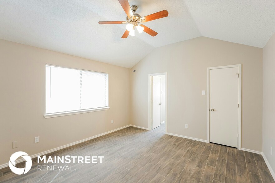 Building Photo - 7132 Penshire Dr