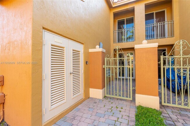 Building Photo - 14355 SW 11th St