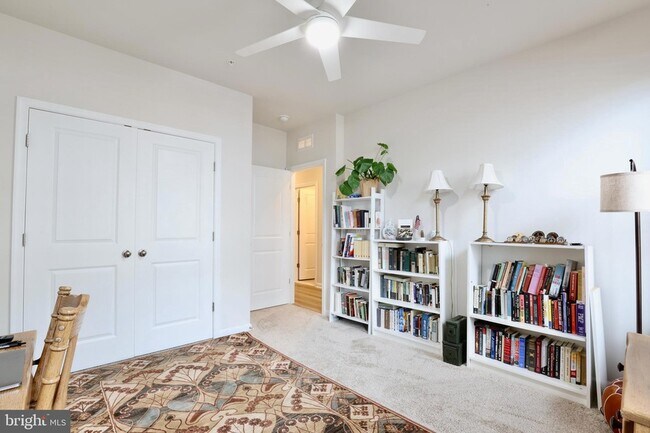 Building Photo - 773 Mount Airy Ter NE