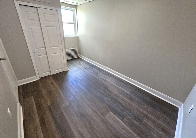 Building Photo - Fantastic Updated South Philadelphia Home ...
