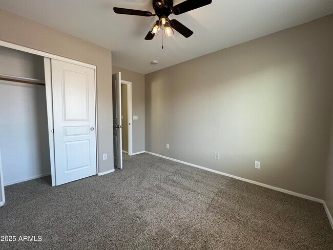 Building Photo - 1397 E Mayfield Dr